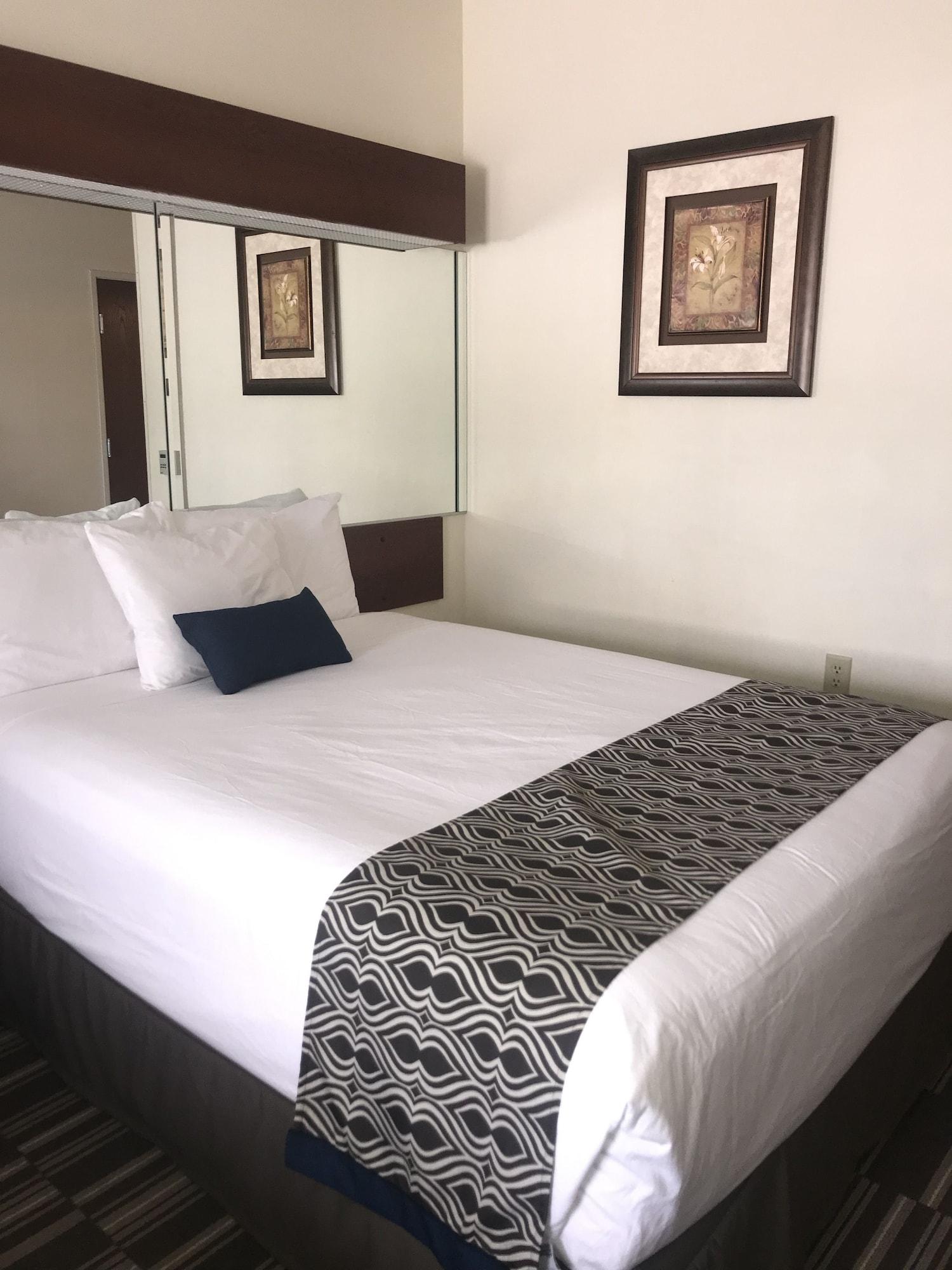 Microtel Inn & Suites By Wyndham Indianapolis Airport Eksteriør bilde