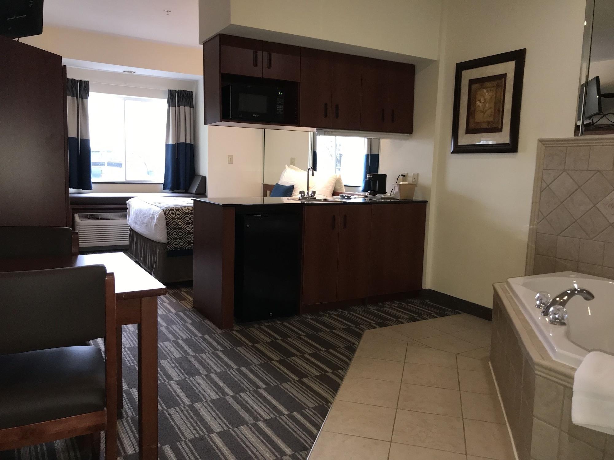 Microtel Inn & Suites By Wyndham Indianapolis Airport Eksteriør bilde