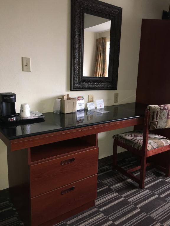 Microtel Inn & Suites By Wyndham Indianapolis Airport Eksteriør bilde