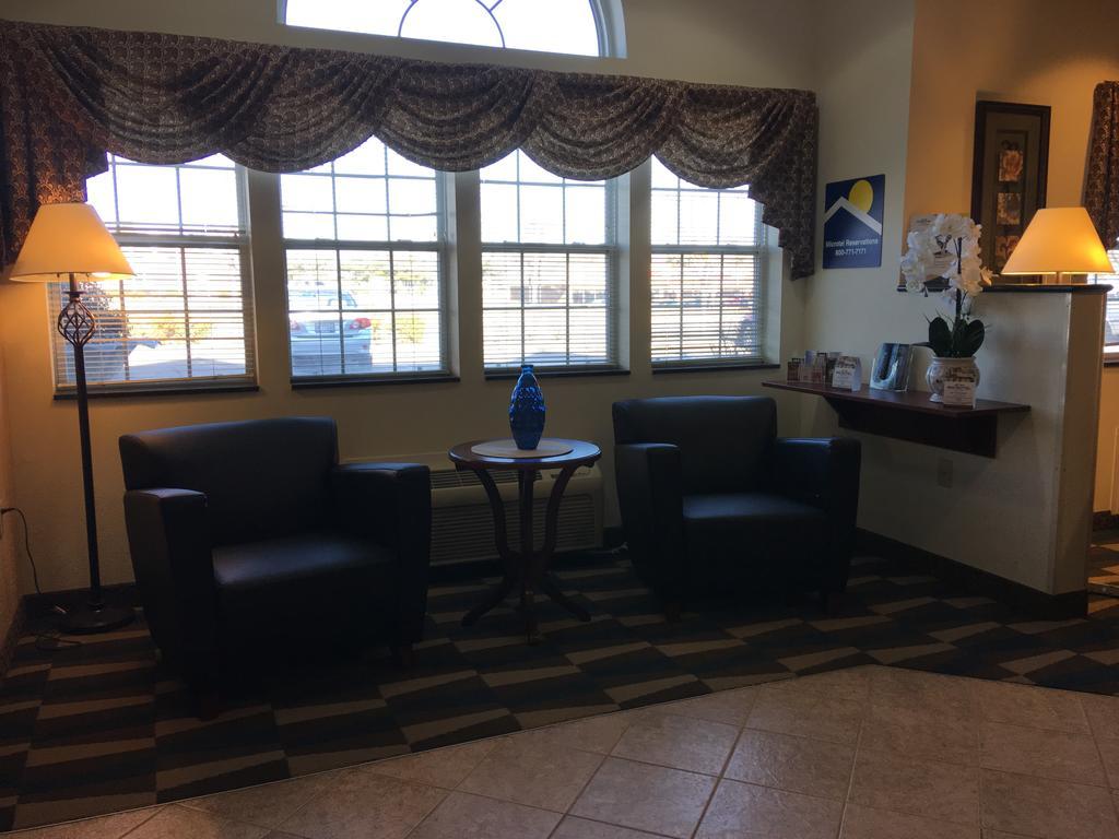 Microtel Inn & Suites By Wyndham Indianapolis Airport Eksteriør bilde